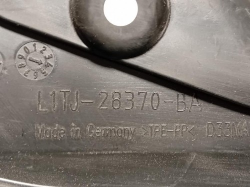 KIT Paraspruzzi Parafango ANT L1TJ-28371-BAL1TJ-28370-BA Ford PUMA II 2019