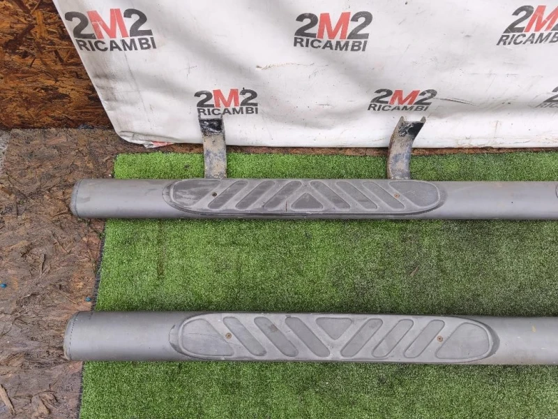 KIT Pedana Battitacco KIT PEDANA BATTITACCO Nissan Navara 2010