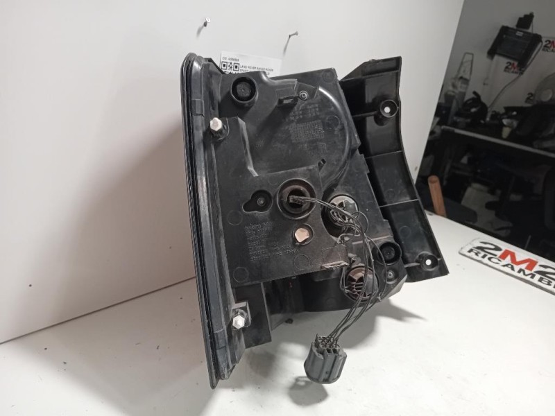 Fanale POST DX A056008 Land Rover Range Rover Sport II 2009