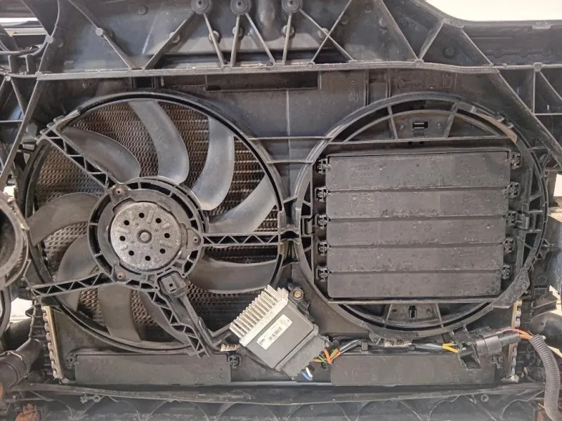 KIT Radiatori 8R0805594B 8K0959501D 8K0959455 8K0121251R Audi Q5 8RB 2009