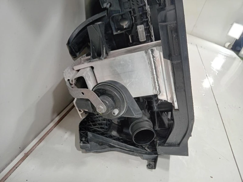 KIT Radiatori 8T0260401C 8K0959501F 8R0805500 8K0121251T Audi Q5 8RB 2012