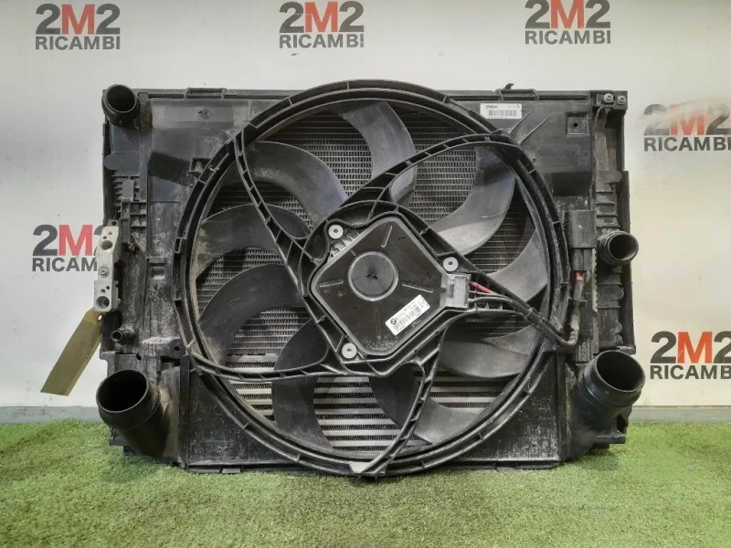 KIT Radiatori 7600532 8641946 8641963 Bmw Serie 1 F20 Berlina 2012