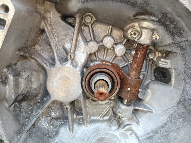 Cambio 20TT562878397 Toyota AYGO II 2018