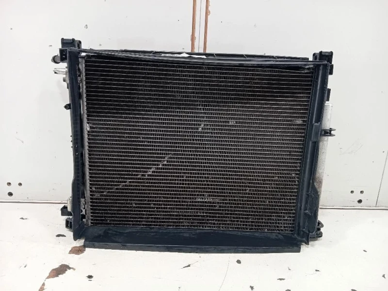 KIT Radiatori 214818665R Dacia Duster I 2014