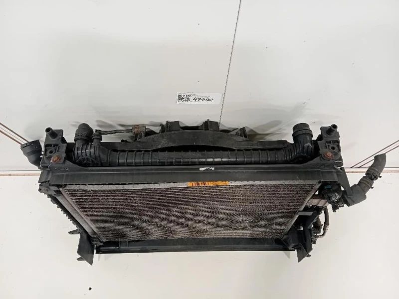 KIT Radiatori GX73-8C607-AD Jaguar XE 2015