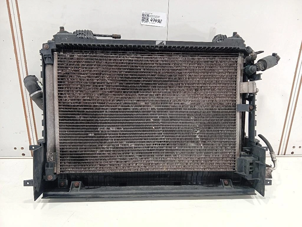 KIT Radiatori GX73-8C607-AD Jaguar XE 2015