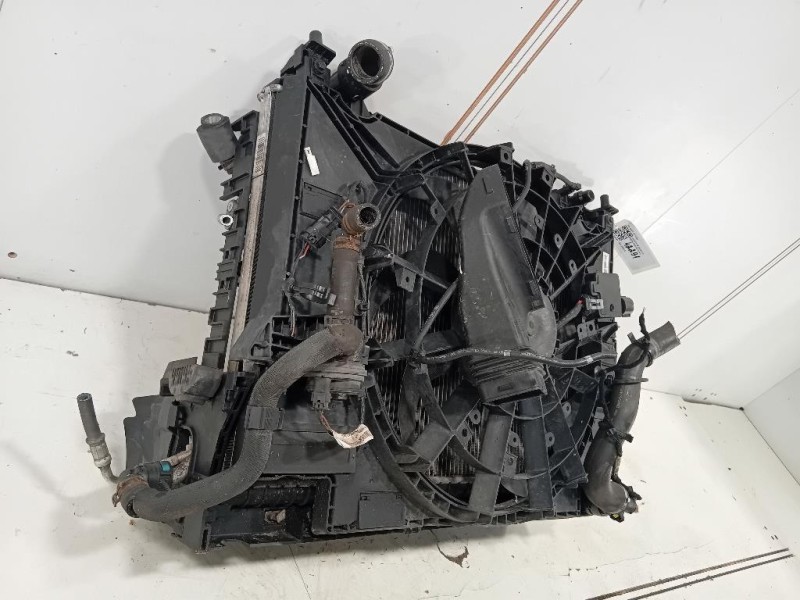 KIT Radiatori GX73-19710-BC Jaguar XE 2015