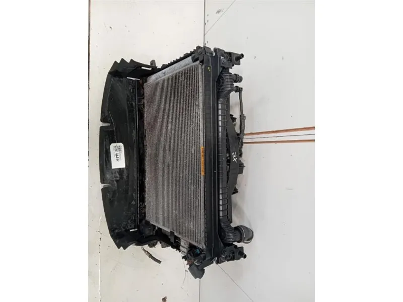 KIT Radiatori GX73-19710-BC Jaguar XE 2015