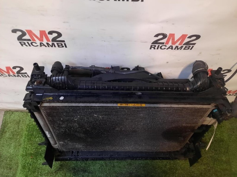 KIT Radiatori GX73-8C807-AE GX738005DC GX7319710 Jaguar XE 2015