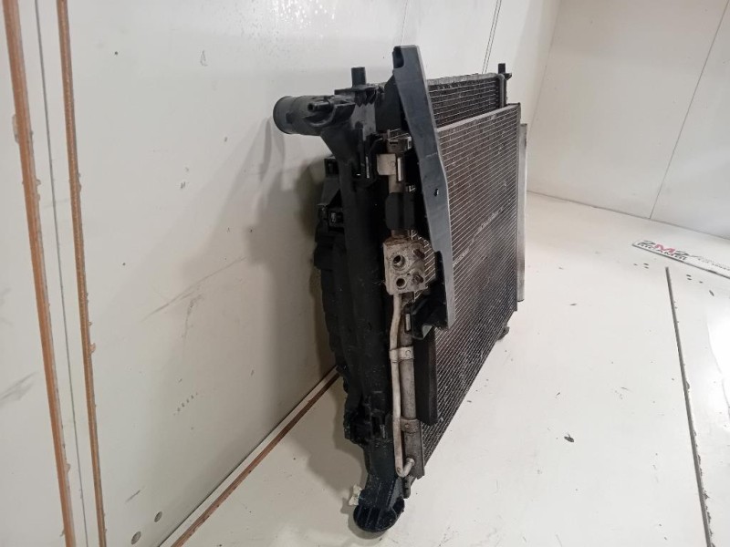 KIT Radiatori 25304-D7720 Kia Sportage III 2010