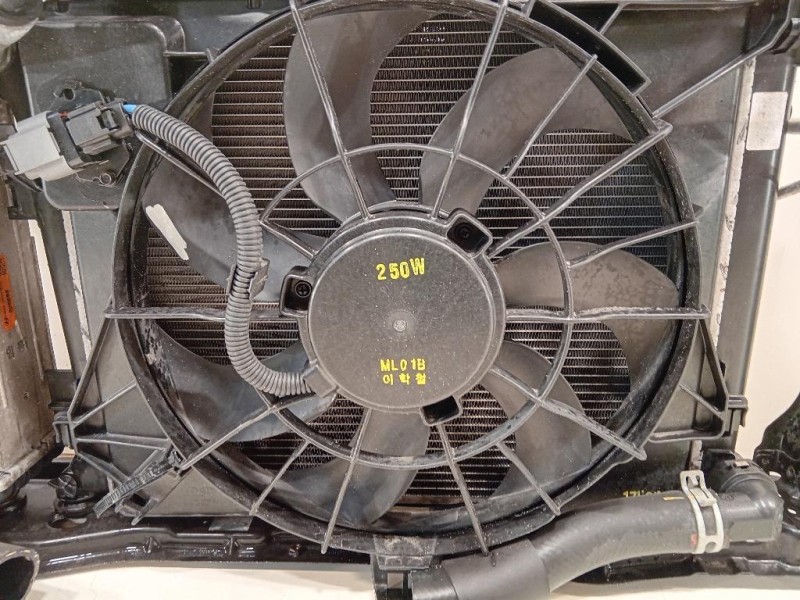 KIT Radiatori 25380H8XXX RIVESTIMENTO FRONTALE VENTOLA Kia Stonic 2017