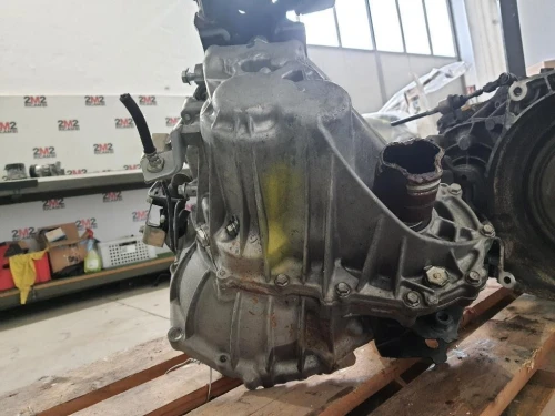 Cambio 1KRFE 303000D190 Toyota Yaris IV 2012