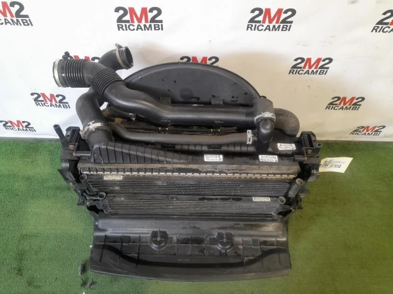 KIT Radiatori AH328005BA Land Rover Discovery IV 2010