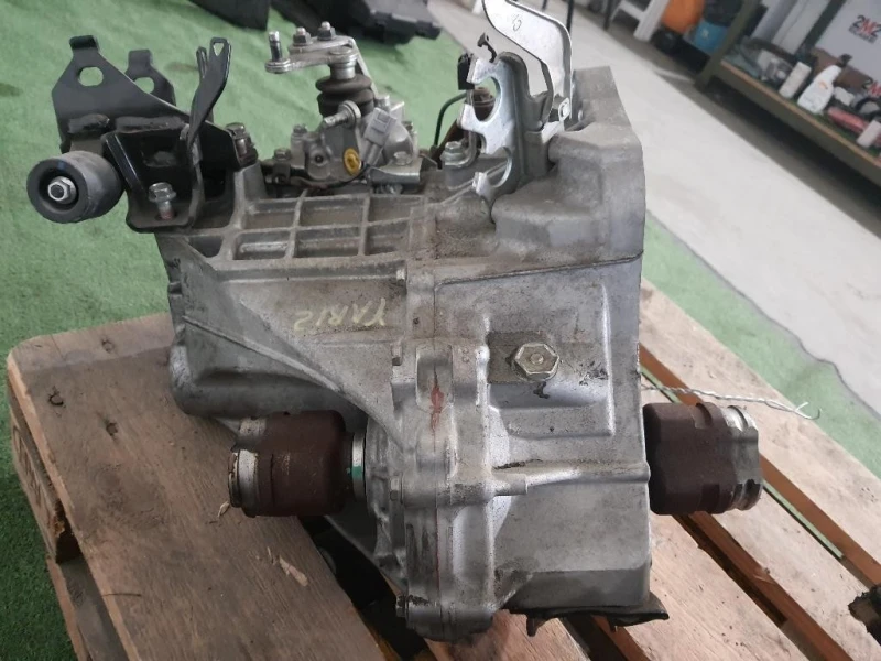 Cambio 1KRFE 303000D190 Toyota Yaris IV 2012