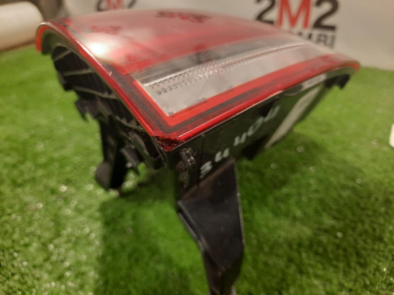 Fanale POST DX A1779068202 Mercedes Classe A W177 2018