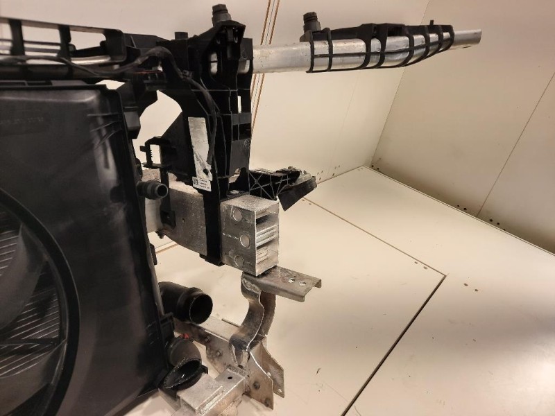 KIT Radiatori KIT RADIATORI+RIVESTIMENTO FRONTALE ANT Mercedes Classe B W246 2012