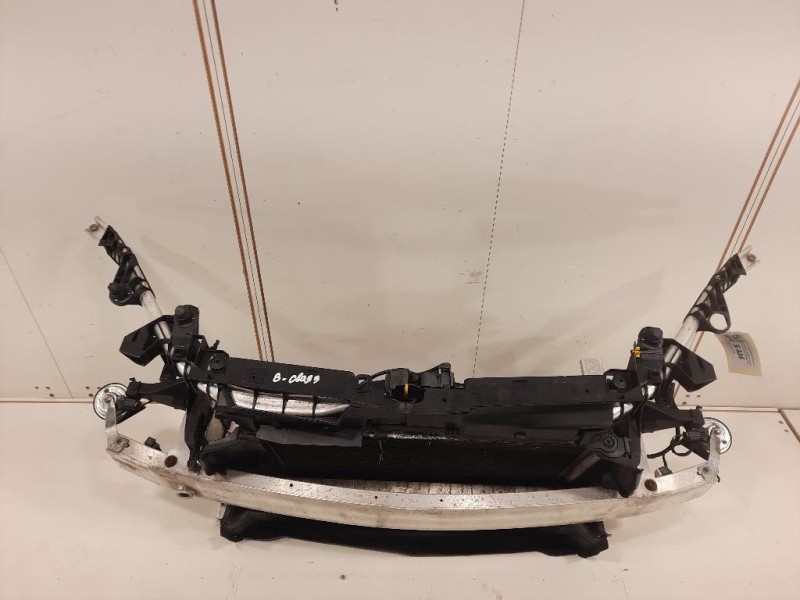 KIT Radiatori KIT RADIATORI+RIVESTIMENTO FRONTALE ANT Mercedes Classe B W246 2012