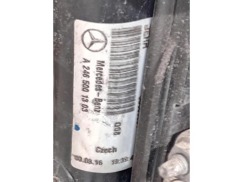 KIT Radiatori A2465000454 A2465000900 A2465000064 Mercedes Classe B W246 2012