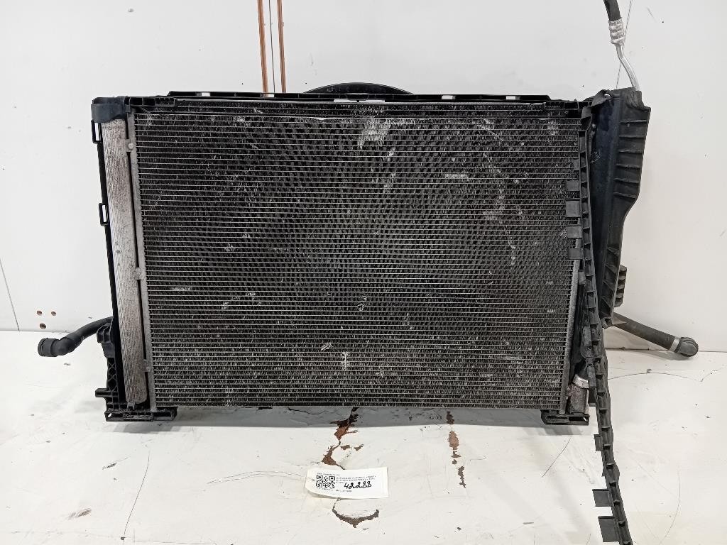 KIT Radiatori A0995002003 Mercedes Classe C W205 2014