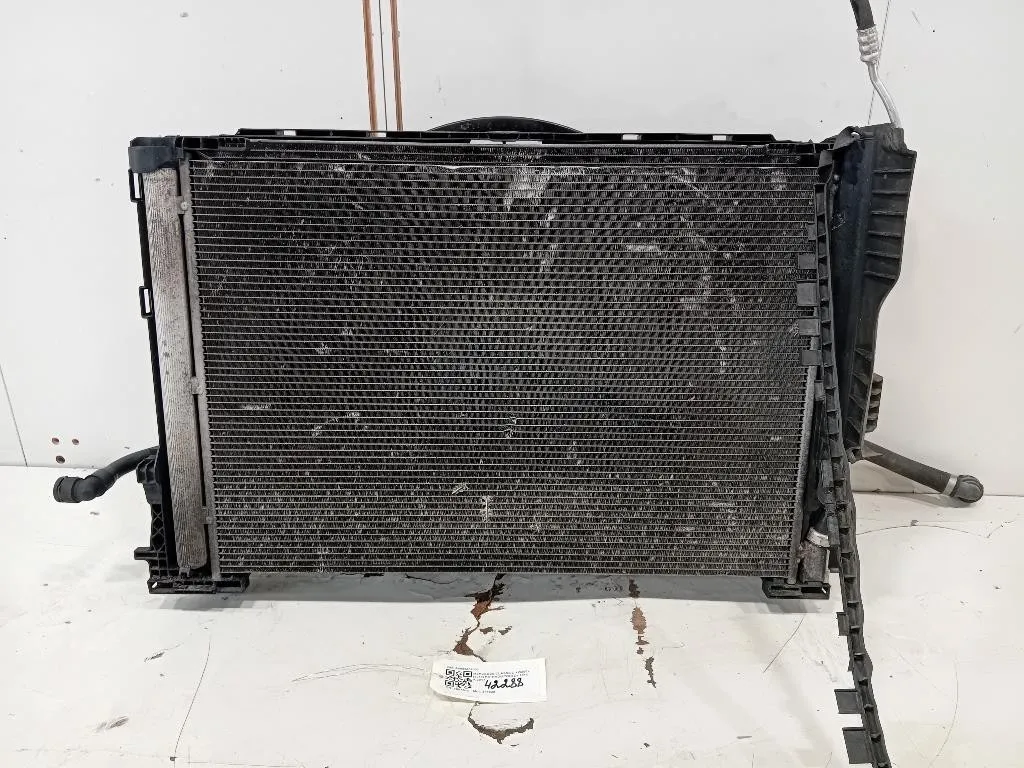 KIT Radiatori A0995002003 Mercedes Classe C W205 2014