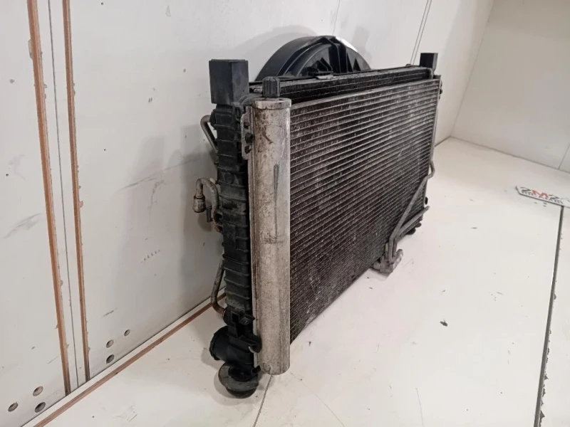 KIT Radiatori A2035001754 Mercedes Classe SLK R171 2004