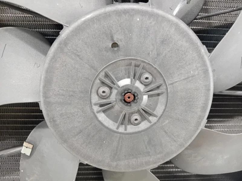 KIT Radiatori KIT RADIATORI Mercedes Classe SLK R171 2004