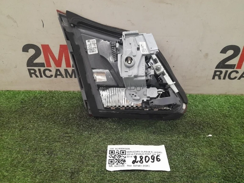 Fanale POST DX A2469068600 Mercedes Classe B W246 2014