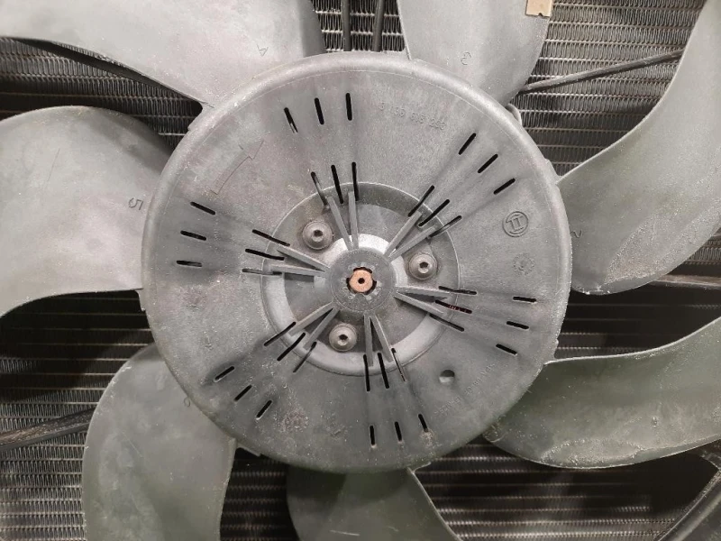 KIT Radiatori A2035004203 A2035000593 Mercedes Classe SLK R171 2008