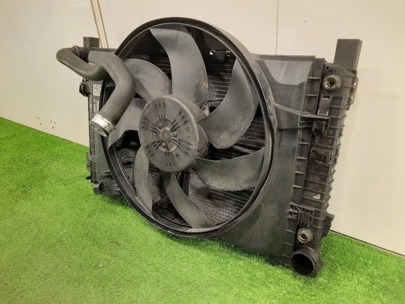 KIT Radiatori A2035004203 A2035000593 Mercedes Classe SLK R171 2008