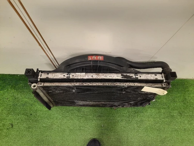 KIT Radiatori A2035004203 A2035000593 Mercedes Classe SLK R171 2008