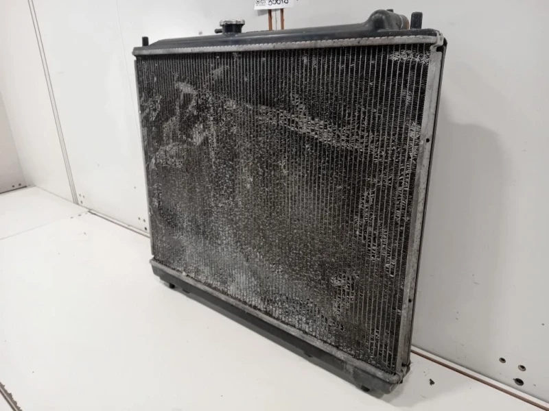 KIT Radiatori KIT RADIATORI Mitsubishi Pajero III 2000