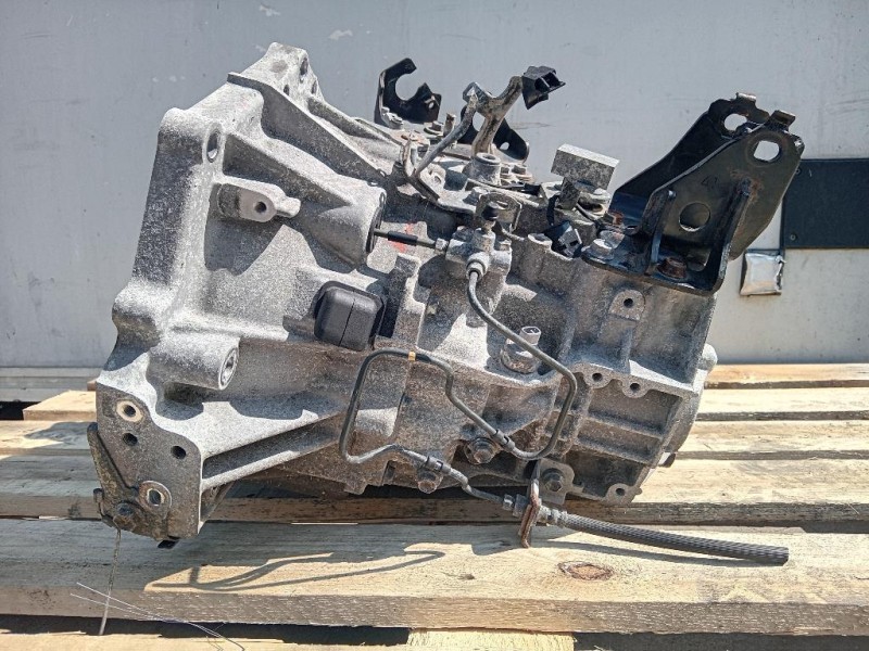 Cambio 303000D310 Toyota Yaris IV 2014