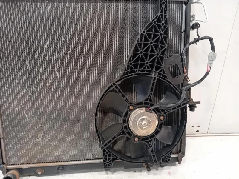 KIT Radiatori 92120EB400 Nissan Navara 2005