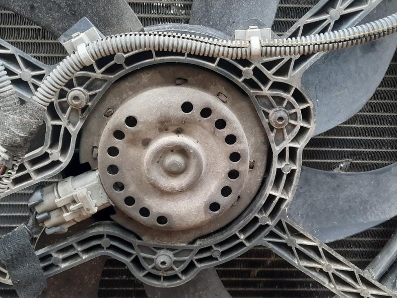 KIT Radiatori 1334610713356285 Opel Meriva B 2010