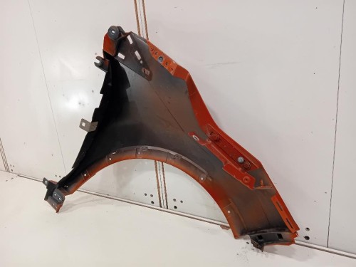 Parafango ANT SX 631018073R Renault Captur I 2013