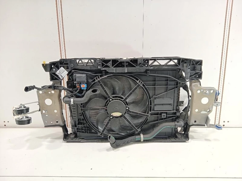 KIT Radiatori 19995YY0591EP 98166039 9677147480 Peugeot 308 II SW 2017