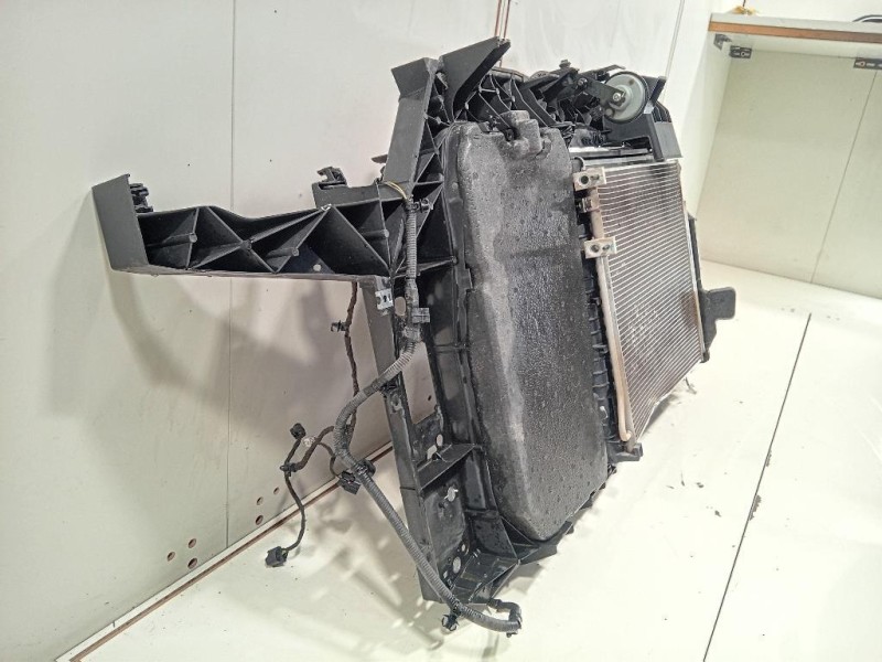 KIT Radiatori KIT RADIATORI Ssangyong Tivoli 2015