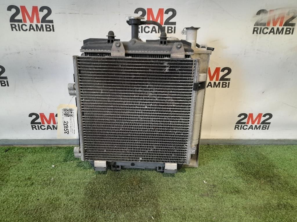 KIT Radiatori 163600Q020 CZ42217313420T 884500H020A Toyota AYGO I 2005