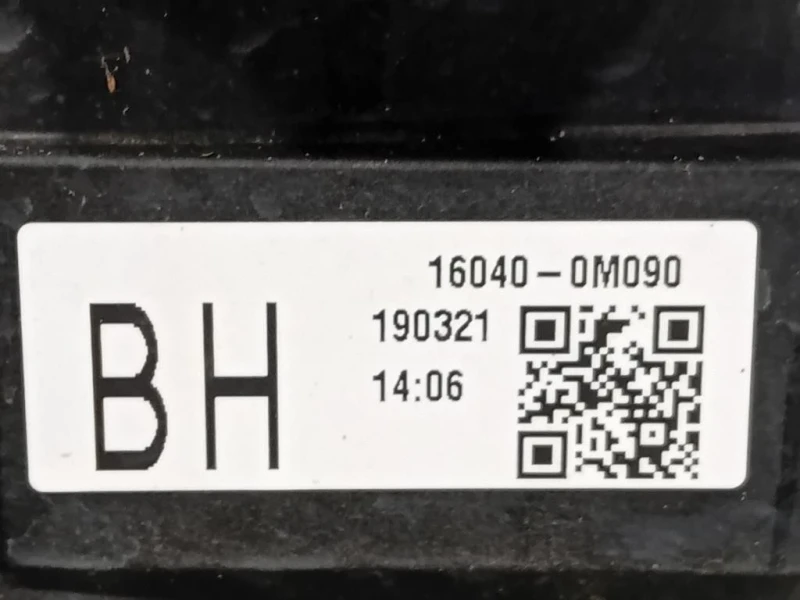 KIT Radiatori 16040-0M090 KIT RADIATORI Toyota Yaris IV 2014