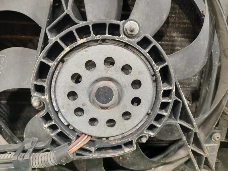 KIT Radiatori 1J0121253N Volkswagen GOLF IV 1998