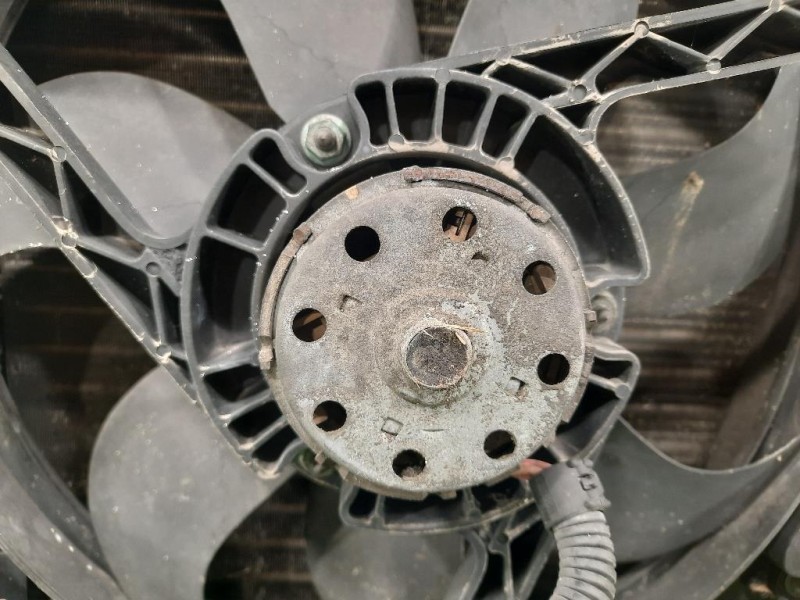 KIT Radiatori 1J0121253N Volkswagen GOLF IV 1998