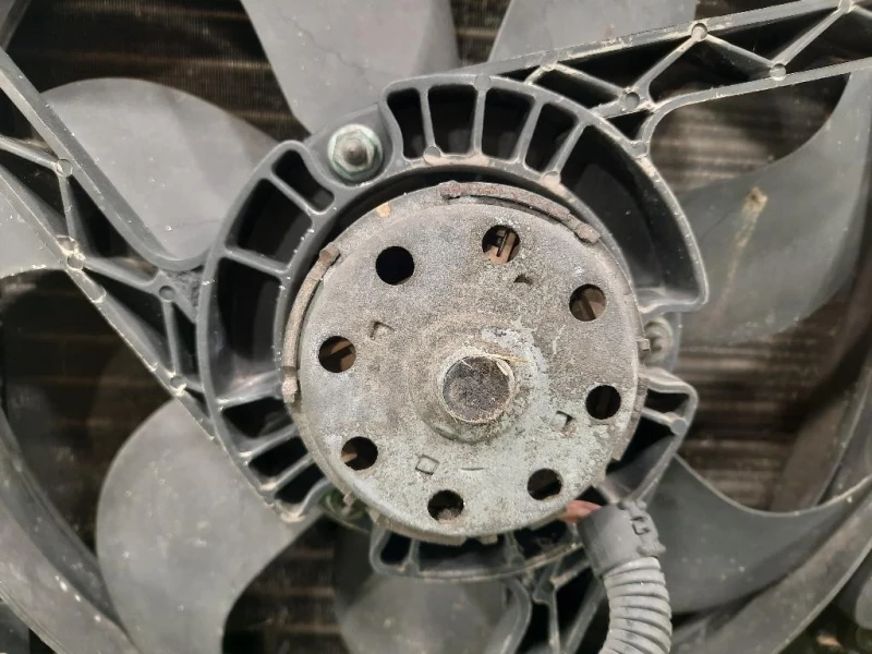 KIT Radiatori 1J0121253N Volkswagen GOLF IV 1998