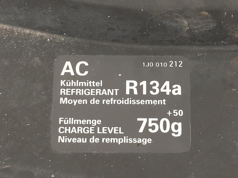 KIT Radiatori 1J0121253N Volkswagen GOLF IV 1998