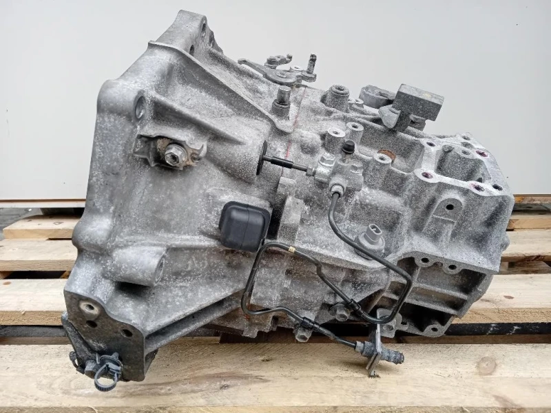 Cambio 303000D311 6 MARCE MANUALE Toyota Yaris IV 2014