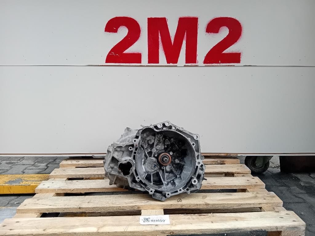 Cambio 303000D311 6 MARCE MANUALE Toyota Yaris IV 2014