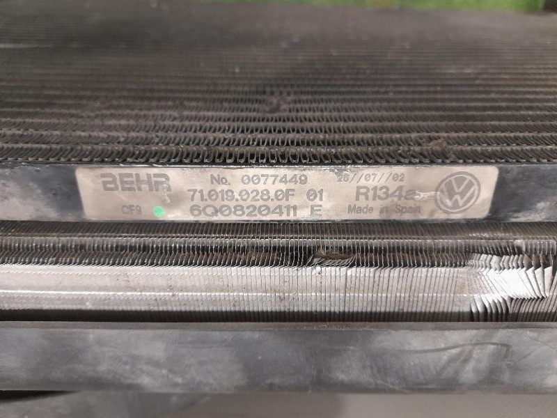 KIT Radiatori 6Q0121253R Volkswagen POLO IV 2002