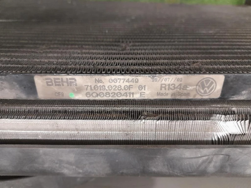 KIT Radiatori 6Q0121253R Volkswagen POLO IV 2002