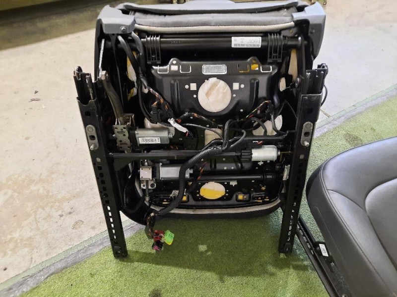 KIT Sedili S-LINE PELLE NERO Audi A4 8K5 Avant 2012