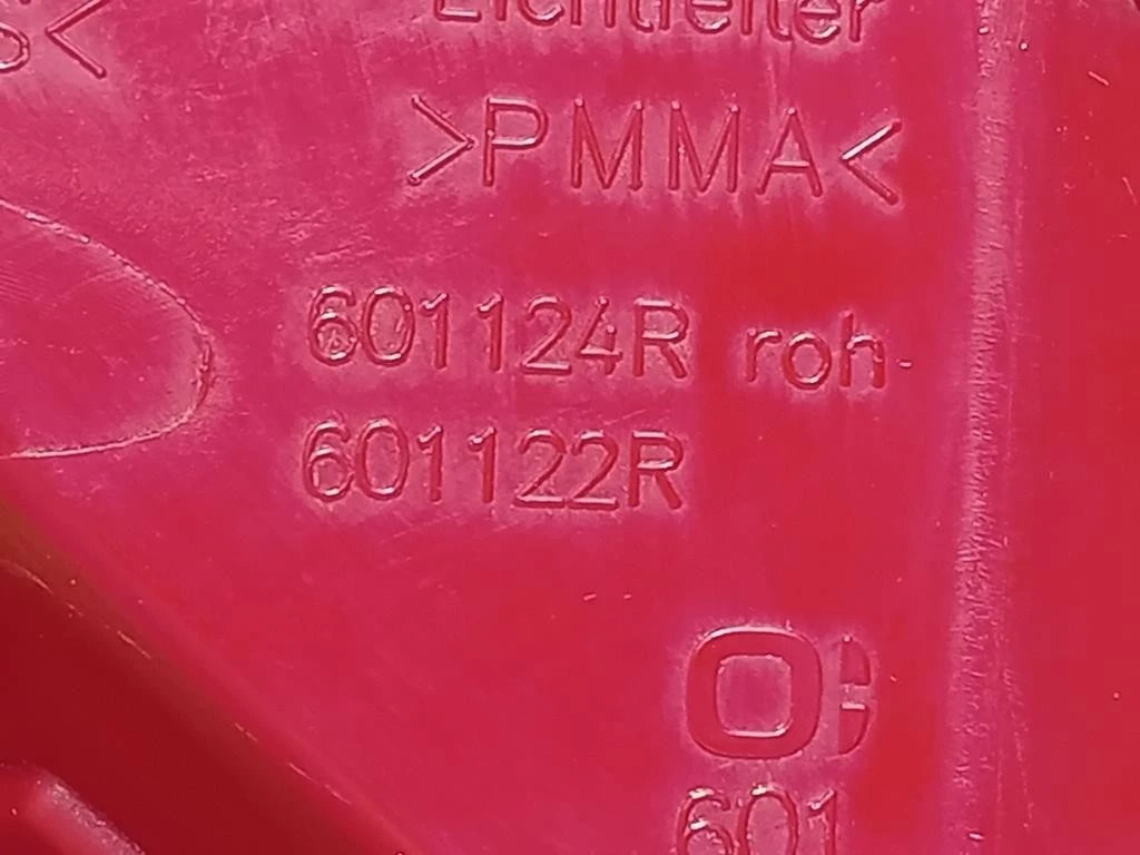 Fanale POST DX 2049060503 Mercedes Classe C W204 2011