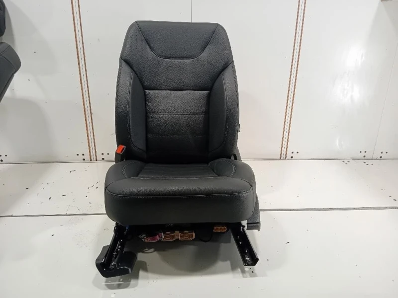 KIT Sedili KIT SEDILI GLE W166 PELLE NERO Mercedes Classe GLE W166 2015